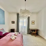 Santa Madre Napoli Penthouse